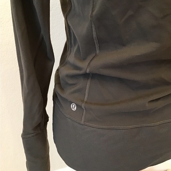 Lululemon stride jacket, size 6 - Picture 5 of 5
